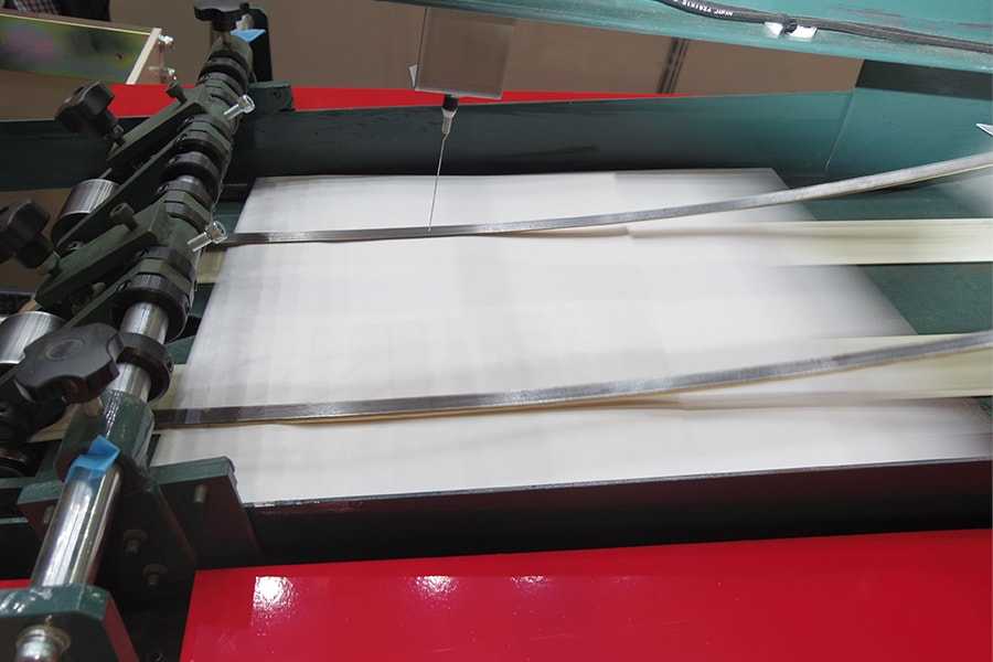 熱沖壓成型模具結(jié)構(gòu)介紹，冷沖壓模具結(jié)構(gòu)